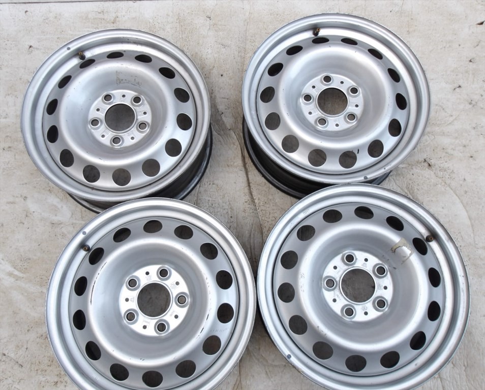 ÁR/DB! [GYÁRI BONTOTT] MINI - ACÉL LEMEZ FELNI - COUNTRYMAN ; PACEMAN / R60 ; R61  - 6,5 J X 16 - ET: 46  - 9803650  2. kép
